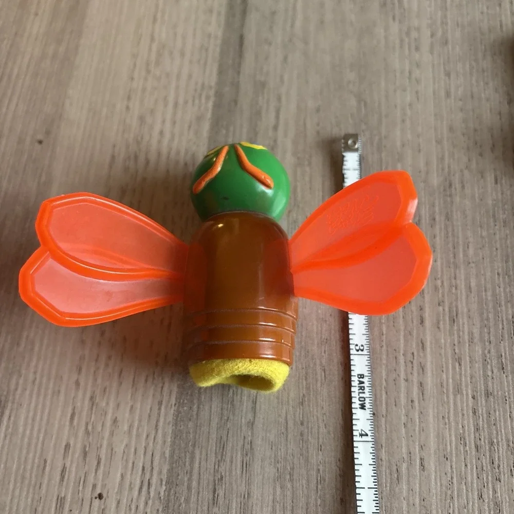 1996 McDonalds Happy Meal Toy Eric Carle Firefly Finger Puppet